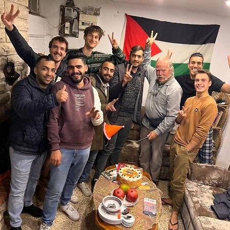 Friends Hostel.Area B Hebron Esterno foto