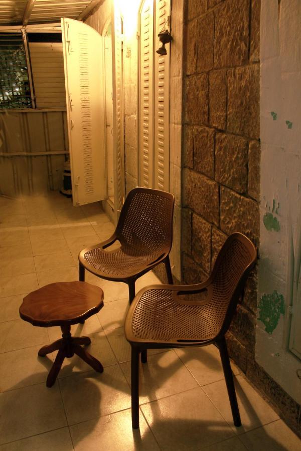 Friends Hostel.Area B Hebron Esterno foto